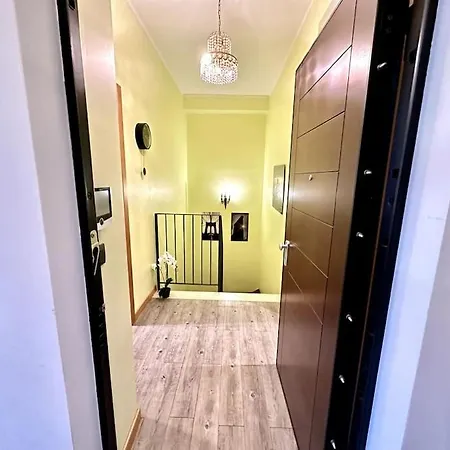 Near Porta Susa Amazing Loft 아파트