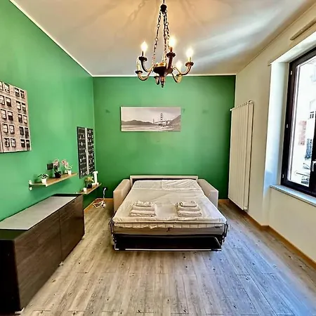 Near Porta Susa Amazing Loft * 토리노
