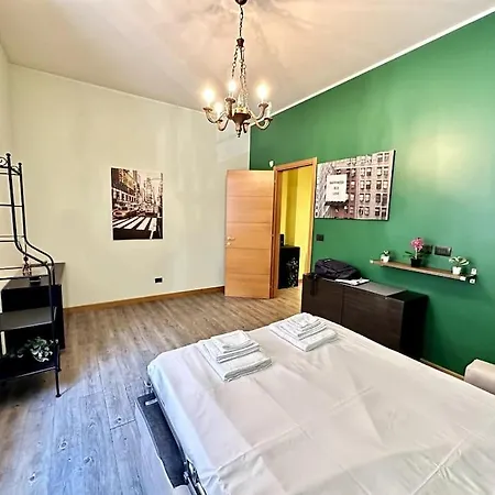 Near Porta Susa Amazing Loft Apartamento *